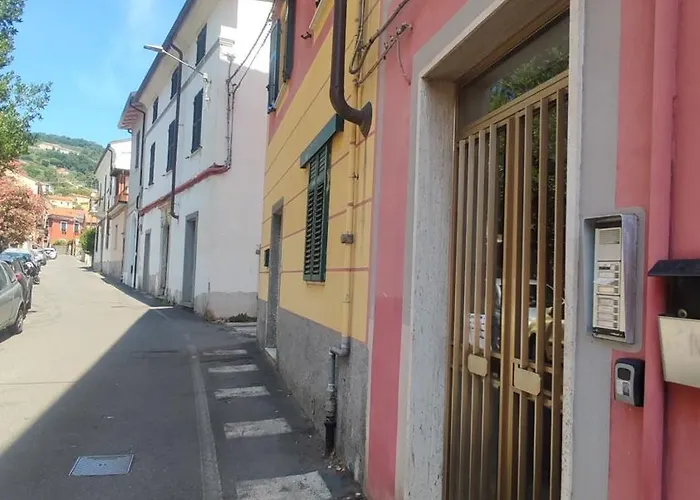 Casa Daisy لا سبيتسْيا