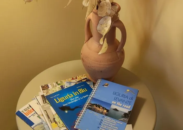 Casa Daisy شقة لا سبيتسْيا